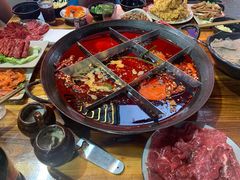 -铜元老码头鳝鱼火锅