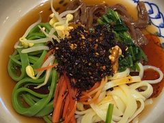 -江城小馆陕南妈妈菜·全球旅行餐厅(钟楼店)