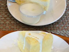 芝士蛋糕-Chom Cafe and Restaurant