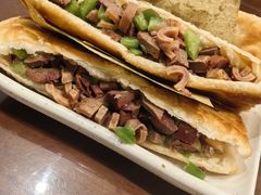 -葫芦岛耿记驴肉火烧