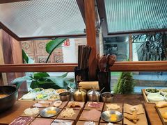 -银米·云南传统过桥米线(双廊黑金冠店)