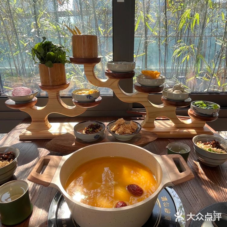 南村万博惊现！藏于云端竹林的素食桃源
 
