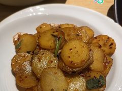 -湘阁里辣(沙井华润万家店)