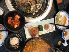 -烤路里·韩国品质自助烤肉(石路天虹4号店)