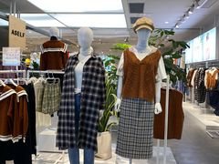 -美特斯邦威(新天地购物中心店)