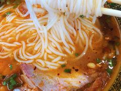 -肇兴特色牛肉粉