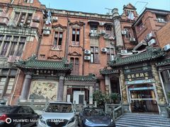 -梅龙镇酒家(南京西路总店)