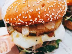 -The Habit Burger Grill 哈比特汉堡(复兴soho店)