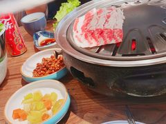 -明洞阿姨·韩式酱蟹烤肉·创意料理(三元桥店)