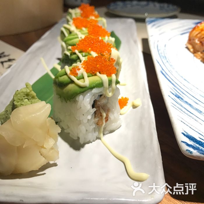 牛油果软壳蟹卷