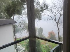 -华凌山庄·隐湖栖