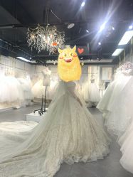 点击看大图 -曼青婚纱礼服馆