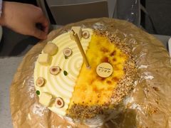 -半勺舒舒生日蛋糕店