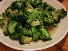 -闯关东东北农家菜(崂山石老人店)
