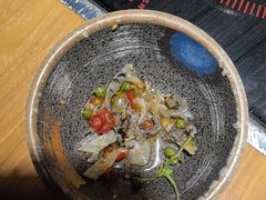 -枝魯枝魯自助料理