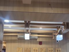 -霸王茶姬(南强街店)