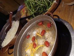 -吃饭皇帝大土家民族菜(正大广场店)