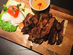 -大头虾越式风味餐厅(光明广场店)