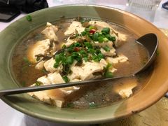 雪菜豆腐-峡谷农家乐饭店