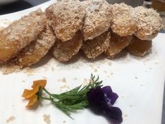 燕麦奶香凤梨-阿庄新豫菜(航海东路店)
