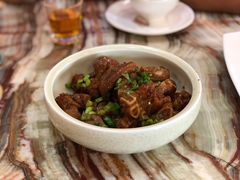 吮指猪手-椿记烧鹅(叠彩店)