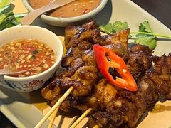 -大头虾越式风味餐厅(光明广场店)