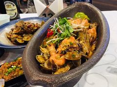 渔娘炖杂鱼-渔娘渔家丹东海鲜(东直门店)