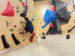 -ROCKPLUS攀岩馆(环宇城店)