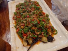 -稻花香土菜馆
