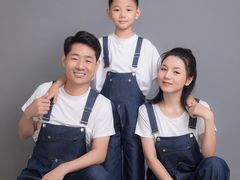 -经典婚纱摄影美学馆·私人定制