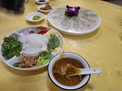 -官塘陈记鱼生·潮汕砂锅粥·牛肉火锅(潮枫路总店)