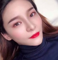 -莲姿娜·半永久纹眉皮肤管理