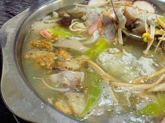 -泸州酸菜豆花火锅川师店
