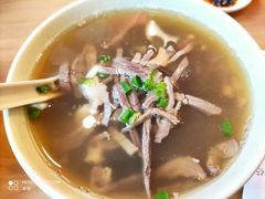 -佬钱湾仔(衣裳街店)