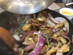 -胡须佬鸡煲四季火锅店(石厦西村直营店)