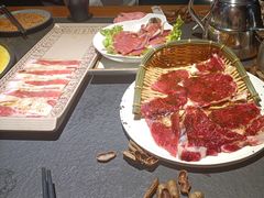 -七甲山烤肉(长白山奇石山珍根艺一条街店)