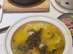 -祥记果木烤鸭·国宴豫菜
