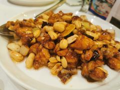 宫保鸡丁-眉州东坡(上海中心店)