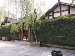 -秀丽东方