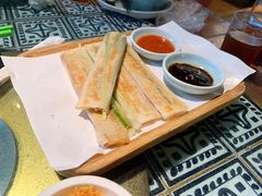 葱包烩儿-弄堂里· 江南名肴(西湖龙井路店)