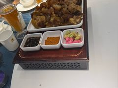 -巴特餐饮6加1音乐餐吧·新疆菜