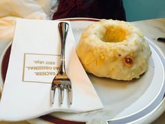 -Cafe Sacher(WIEN)