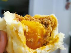 咸蛋黄超人包-老陶包子铺(南大西南村店)