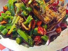 -霸气大叔干锅鸭头·龙虾烧烤·川菜·赛事直播(三里屯店)