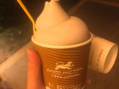 -七彩云南古滇温泉山庄