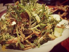 苦菊拌馓子-满堂春特色餐馆