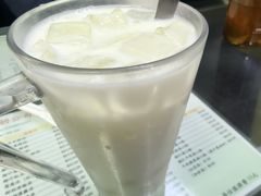 -义顺牛奶公司