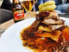 -Casa Nova