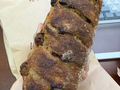 全麦多谷物面包-红跑车(三牌楼店)