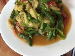 -苏莱特色牛骨滩羊手抓馆(长城东街总店)